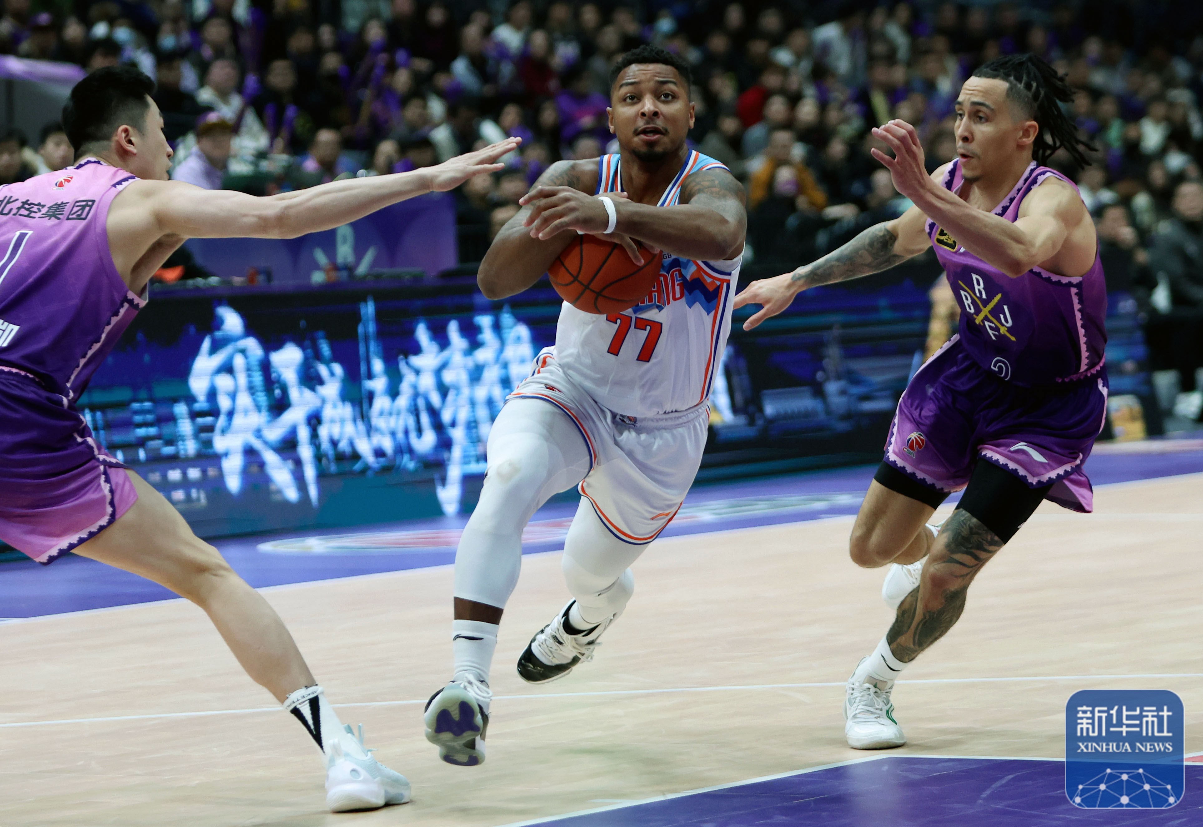 包含清晨体能课后,斯图加特调整名单备战CBA季后赛,震撼外界,更衣室氛围转暖的词条 包含清晨体能课后,斯图加特调整名单备战CBA季后赛,震撼外界,更衣室氛围转暖的词条